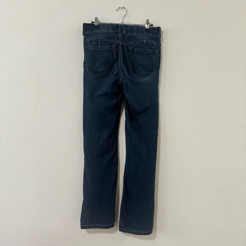 Women’s Jeans - Picture 4 of 8
